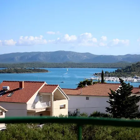 Hotel Murter מלון מורטר