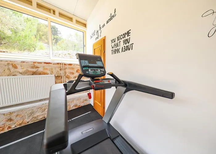 Hotel Murter 酒店 3*