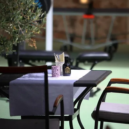 Hotel Murter 3* مورتير