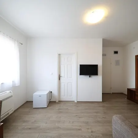Hotel Murter 3*