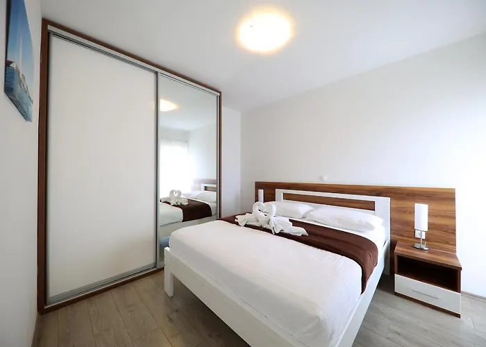 Отель Hotel Murter