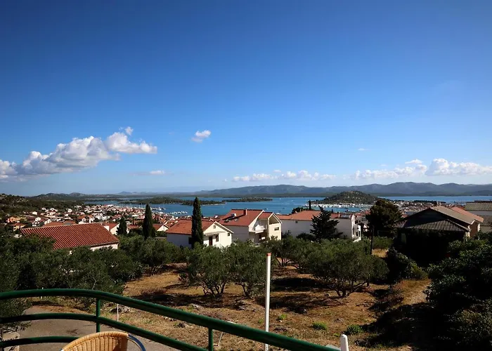 Hotel Murter 호텔 무르테르