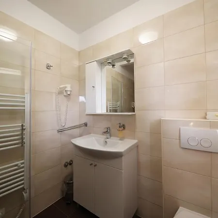 Hotel Murter 3* Murter